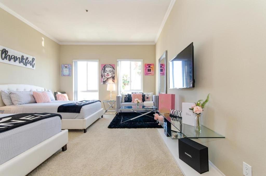 Loft Apartments At Hollywood Free Parking Close To Studios Universal Λος Άντζελες Εξωτερικό φωτογραφία